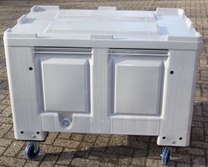 Transportbox mit Deckel